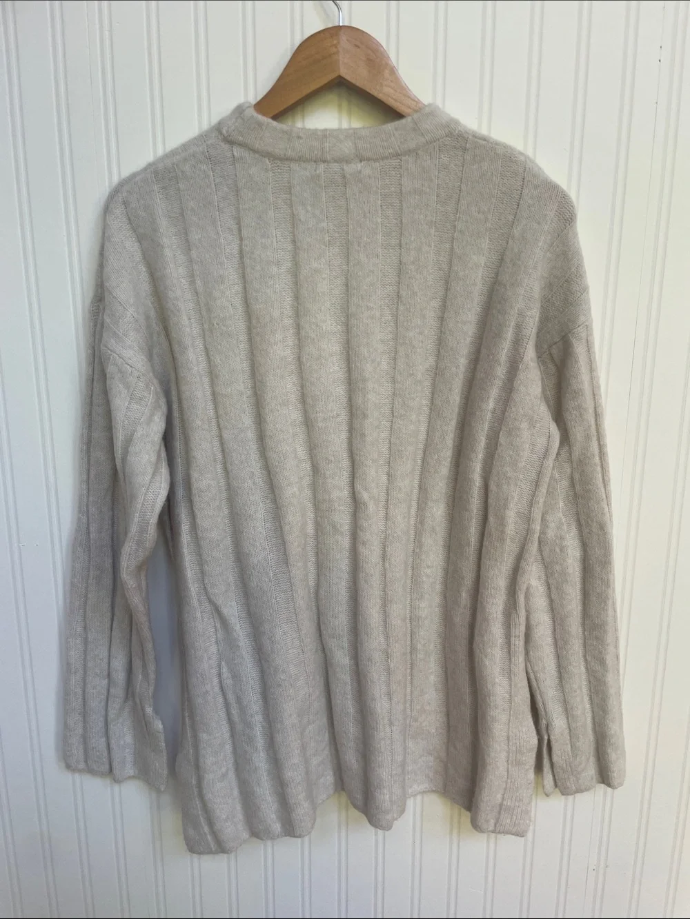H&M Off White Ribbed Oversized Wool Blend Crewneck Sweater Size M